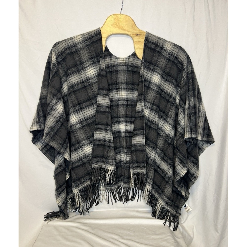 Pendleton's‎ 100% Merino Wool Women's Charcoal Buffalo Plaid Cap Shawl Wrap  USA